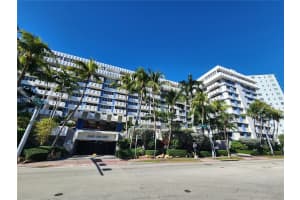 800 West Ave, Miami Beach, FL 33139, Sold 02/14/25