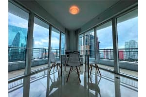 60 Sw 13th St 1700, Miami