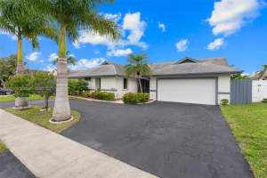 5231 NW 84th Ave, Lauderhill, FL 33351, Sold 07/07/25