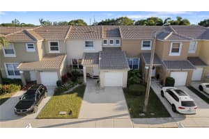 15444 NW 12th Pl, Pembroke Pines, FL 33028, Sold 02/21/25