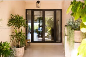 6112 Paradise Point Dr, Palmetto Bay, FL 33157, Sold 05/01/25