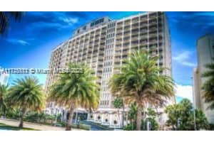 5401 Collins Ave APT 223, Miami Beach, FL 33140, - MLS#A11715111