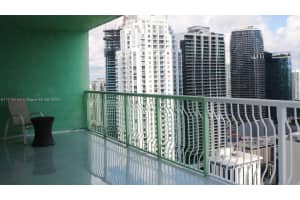 1200 Brickell Bay Dr 4214 Miami, FL 33131 - MLS#A11715144