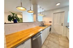 944 Meridian Ave, Miami Beach, FL 33139, Sold 06/24/25