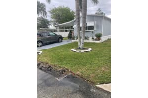 462 NE 51st St, Pompano Beach, FL 33064, Sold 01/22/25