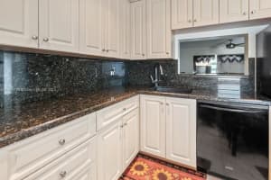 4090 NW 42nd Ave APT 204, Lauderdale Lakes, FL 33319, - MLS#A11715278