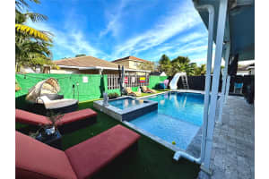 3455 NE 1st St, Homestead, FL 33033, - MLS#A11715466