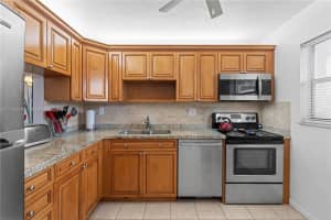 6870 Royal Palm Blvd APT 208M, Margate, FL 33063, - MLS#A11715476
