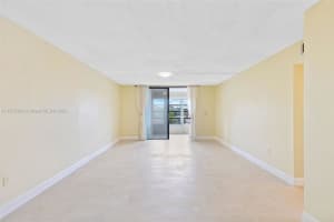 2860 Somerset Dr APT 206K, Lauderdale Lakes, FL 33311, - MLS#A11715484