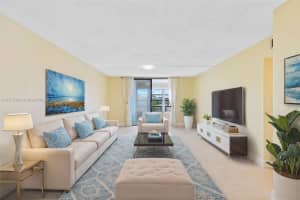 2860 Somerset Dr APT 206K, Lauderdale Lakes, FL 33311, - MLS#A11715484
