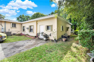 5880 SW 66th St, South Miami, FL 33143, - MLS#A11715502