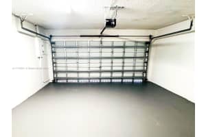 20080 NW 83rd Ct, Hialeah, FL 33015, Sold 02/07/25