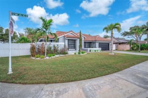 9411 SW 6th Ct, Pembroke Pines, FL 33025, Sold 02/28/25