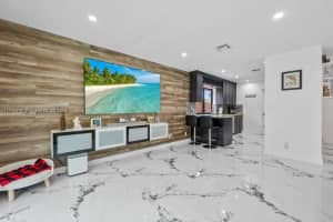730 SW 95 Terrace, Pembroke Pines, FL 33025, Sold 02/06/25