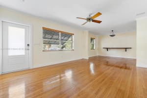 7641 SW 60th Ave, South Miami, FL 33143, - MLS#A11715830