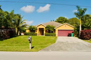 1941 SW Oakwood Rd, Port St. Lucie, FL 34953, Sold 02/26/25