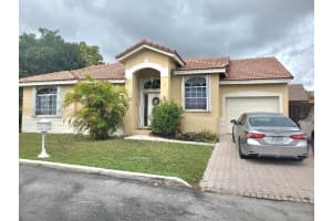 15359 SW 43rd Ln, Miami, FL 33185, Sold 02/21/25