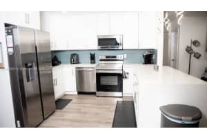 1824 SW 43rd Ave, Fort Lauderdale, FL 33317, Sold 04/30/25
