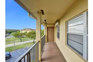 12601 SW 13th St, Pembroke Pines, FL 33027, Sold 04/08/25
