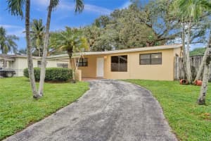 2401 N 62nd Ave, Hollywood, FL 33024, Sold 08/08/25