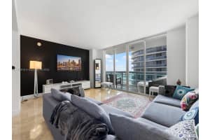 1800 N Bayshore Dr APT 2211, Miami, FL 33132, - MLS#A11715919