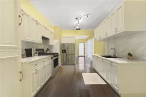 311 NE 43rd St, Oakland Park, FL 33334, Sold 04/29/25