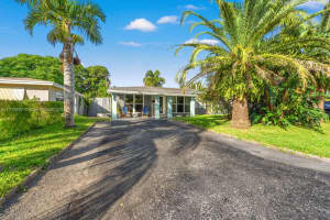 311 NE 43rd St, Oakland Park, FL 33334, Sold 04/29/25