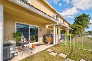 8994 Lancaster St, Tamarac, FL 33321, Sold 02/28/25