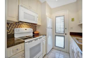 17000 NE 14th Ave APT 206, North Miami Beach, FL 33162, - MLS#A11716070