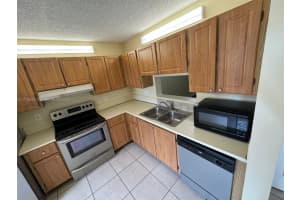 8041 Southgate Blvd, North Lauderdale, FL 33068, Sold 03/12/25