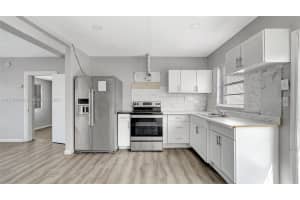 1240 Sw 32nd Ave Fort Lauderdale, FL 33312 - MLS#A11716098