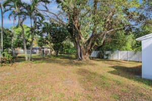 1045 NE 130th St, North Miami, FL 33161, Sold 03/11/25