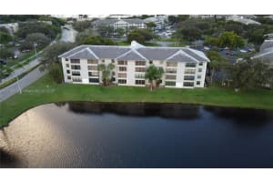 1532 Whitehall Dr 104 Davie, FL 33324 - Off Market