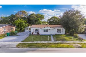 3340 NW 211th St, Miami Gardens, FL 33056, Sold 03/27/25