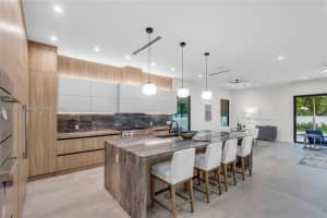 537 NE 14th Ave, Fort Lauderdale, FL 33301, Sold 03/24/25