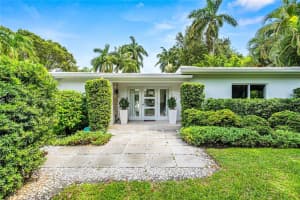 203 Ridgewood Rd, Coral Gables, FL 33133, Sold 06/25/25