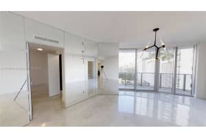 488 NE 18th St #801, Miami, FL 33132, Sold 06/02/25