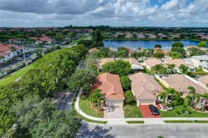 842 SW 120th Ave, Pembroke Pines, FL 33025, Sold 04/09/25