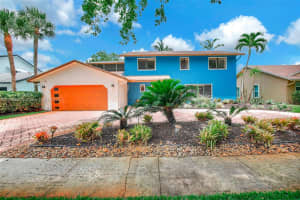 10477 SW 49th Pl, Cooper City, FL 33328, Sold 02/24/25