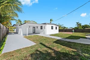 10000 SW 43rd St, Miami, FL 33165, Sold 02/28/25