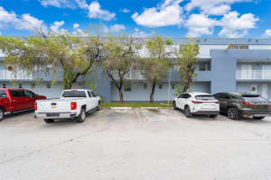 9363 Fontainebleau Blvd, Miami, FL 33172, Sold 06/04/25