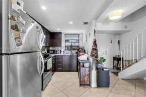 9363 Fontainebleau Blvd, Miami, FL 33172, Sold 06/04/25