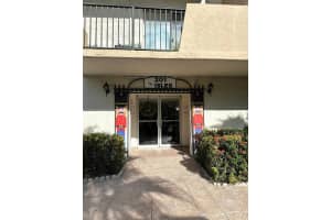 201 180th Dr, Sunny Isles Beach, FL 33160, Sold 05/21/25
