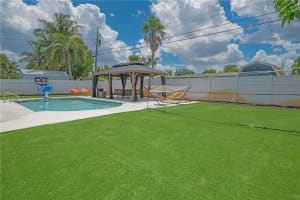 317 SE 7th Ave, Deerfield Beach, FL 33441, - MLS#A11716425