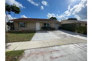 5865 Ellis Hollow Rd W, Greenacres, FL 33463, Sold 03/05/25
