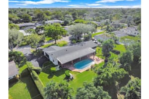14640 SW 82nd Ct, Palmetto Bay, FL 33158, Sold 02/25/25