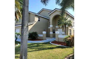 19810 NW 10th St, Pembroke Pines, FL 33029, Sold 04/07/25