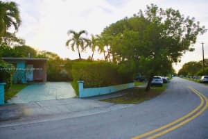 1560 NE 42nd St, Lighthouse Point, FL 33064, Sold 07/03/25