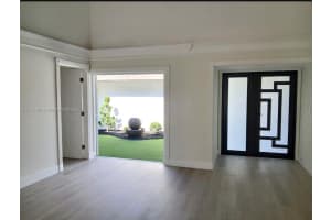 5704 Mulberry Dr, Tamarac, FL 33319, Sold 05/30/25