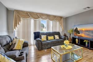 1450 NW 182nd St, Miami, FL 33169, Sold 03/17/25